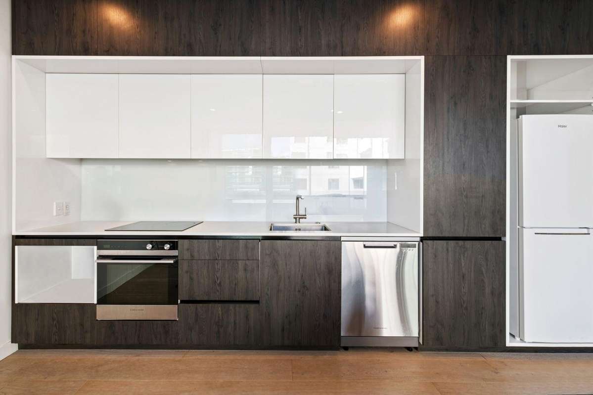 Modern One-Bedroom Apartment in the Heart of Long Bay Village 4