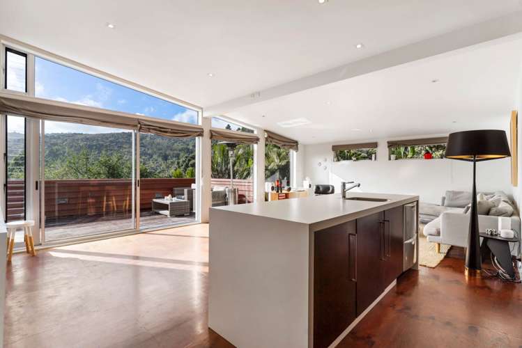 31 Lone Kauri Road Karekare_5