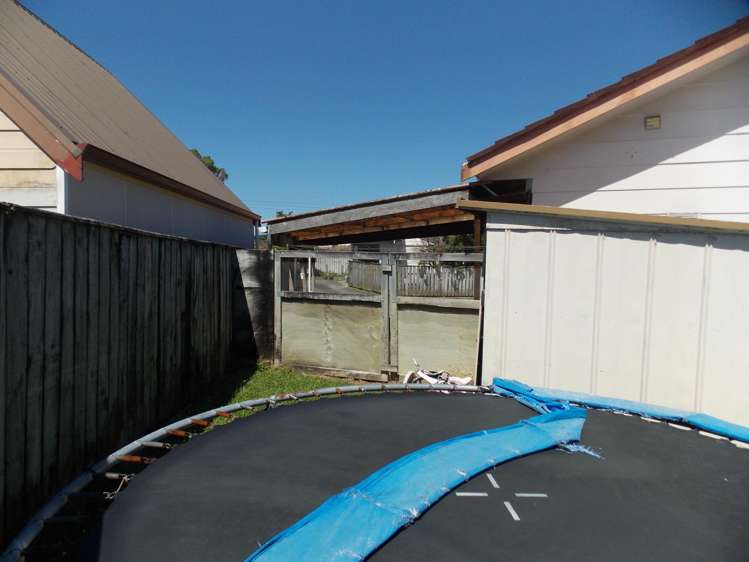 83 Geraldine Crescent Cloverlea_13