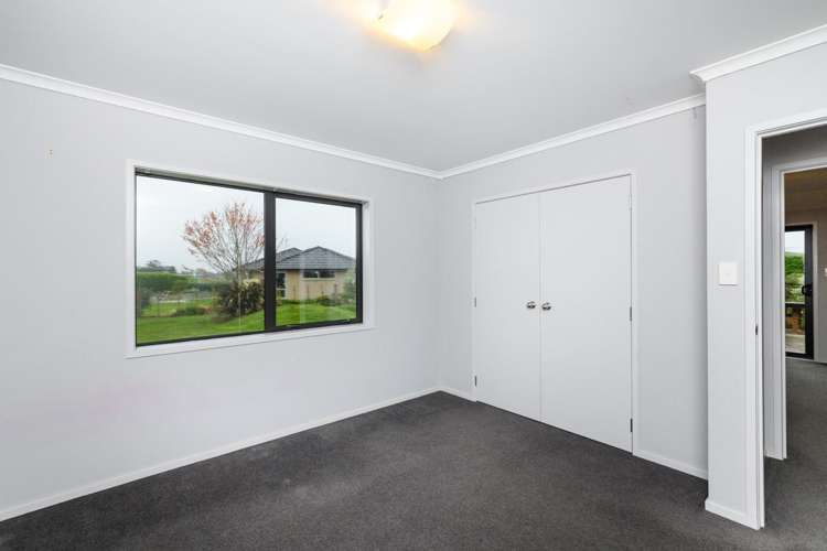 2 Sambar Lane Feilding_11