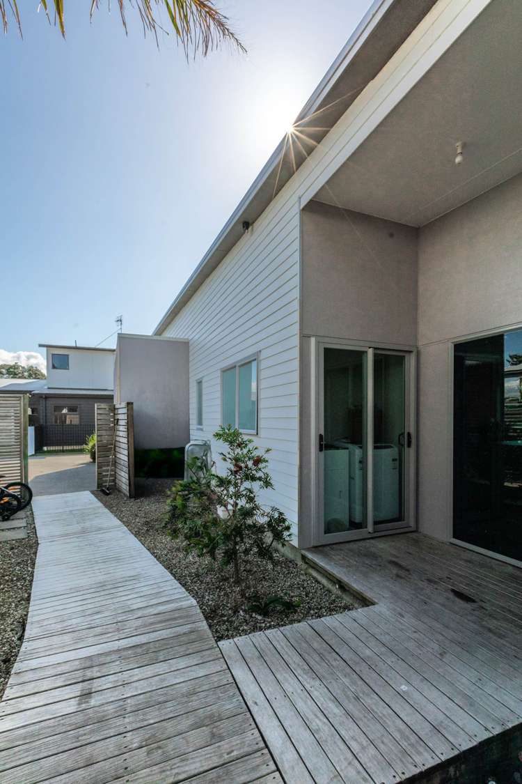 12 Palm Grove Waihi Beach_30