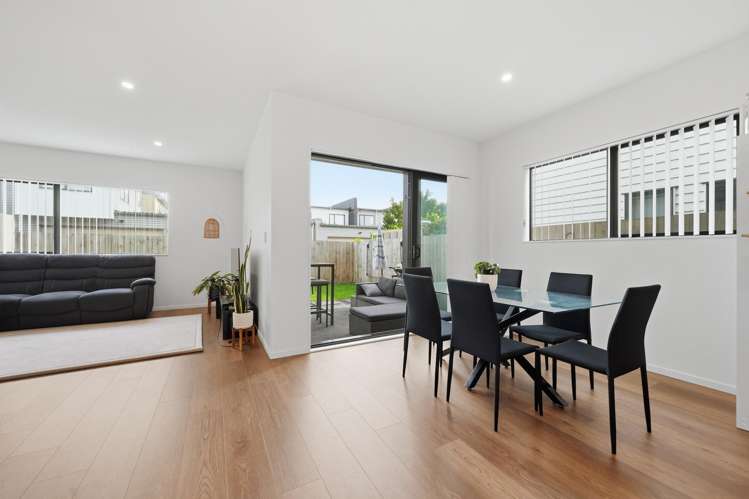 13 Autumn Blaze Street Hobsonville_7