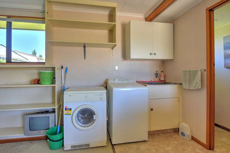 3 Back Street Tapanui_18