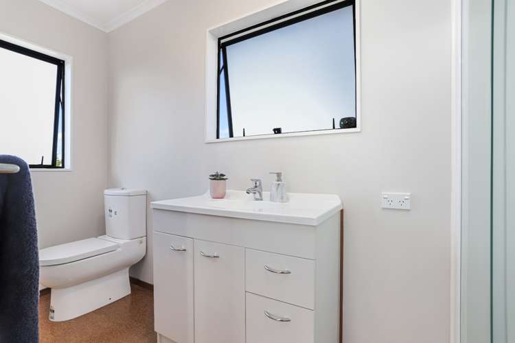 2/5 Northall Road New Lynn_15