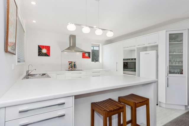 14 Seashell Drive Papamoa_2