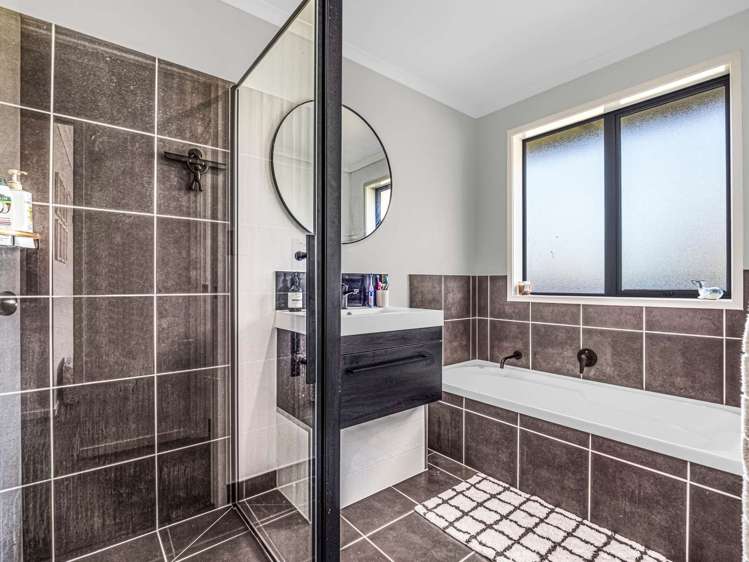 12 Bella Villa Drive Waiuku_17