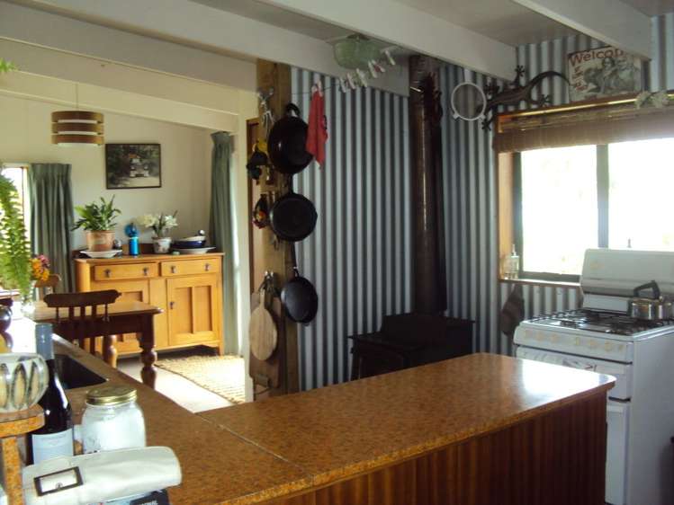 26 Lewis Street Kahurangi National Park_12