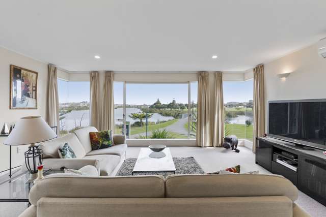 10b Edgewater Grove Orewa_3