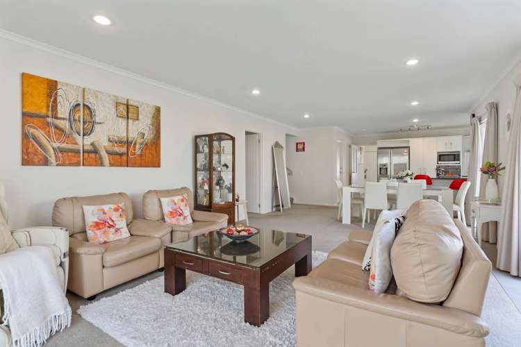 42 Jerpoint Drive Flat Bush_6