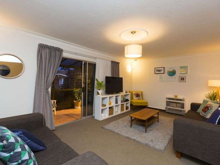 27 Longfellow Street Trentham_3