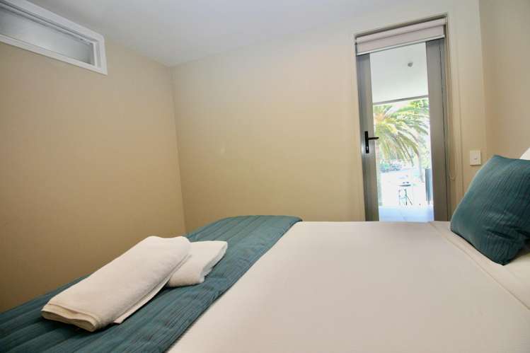 1B/8 The Esplanade Whitianga_11