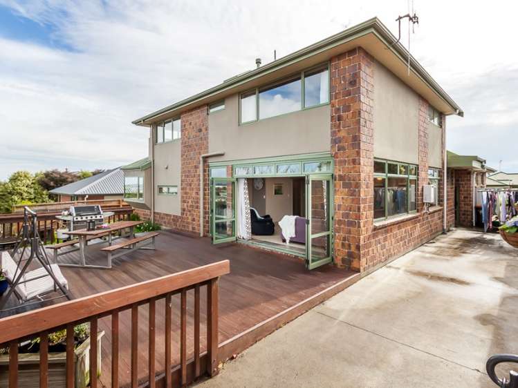 32 Logan Way Kelvin Grove_19