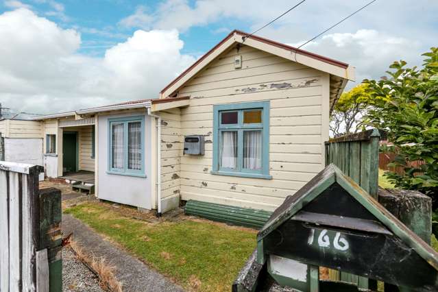 166 Tukapa Street Westown_1