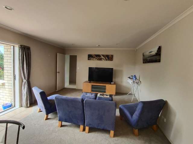 16 Corrofin Drive East Tamaki_2