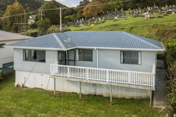107 Danby Street Thames_13