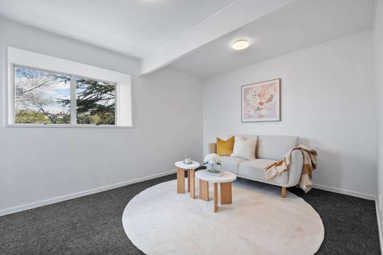 10 Tableau Place Totara Vale_12