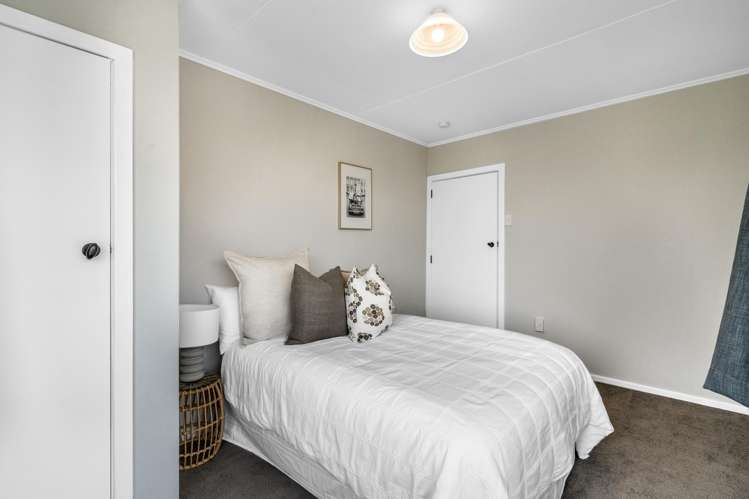 82 Saturn Street Strathern_8