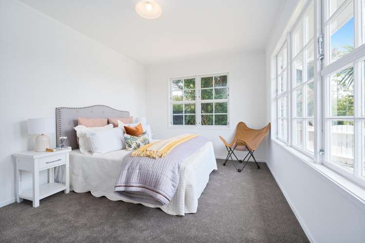 402 West Coast Road Glen Eden_8