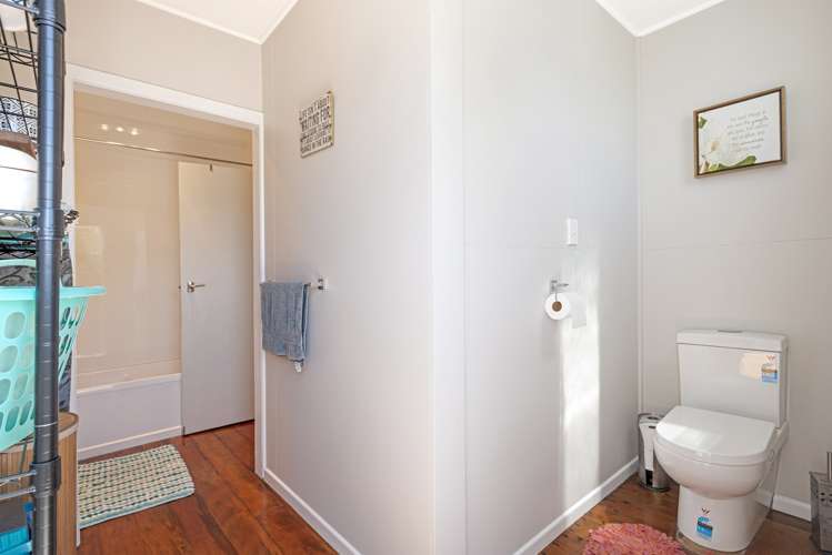 34 De Lautour Road Inner Kaiti_13