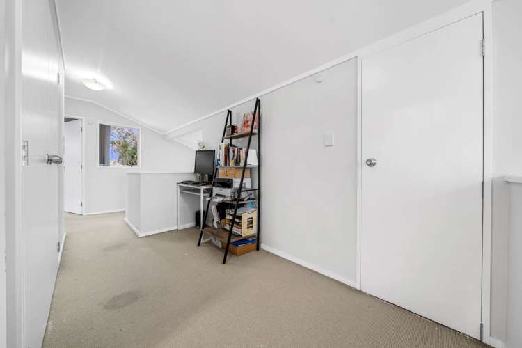 8 McKittrick Avenue Flat Bush_20