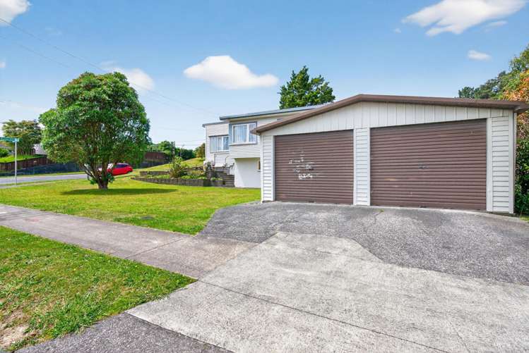 5 Burden Avenue Wainuiomata_3