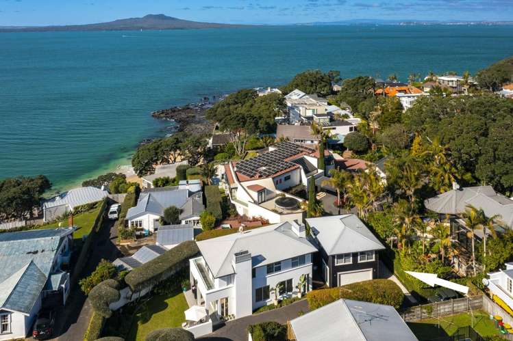 223B Hurstmere Road_0