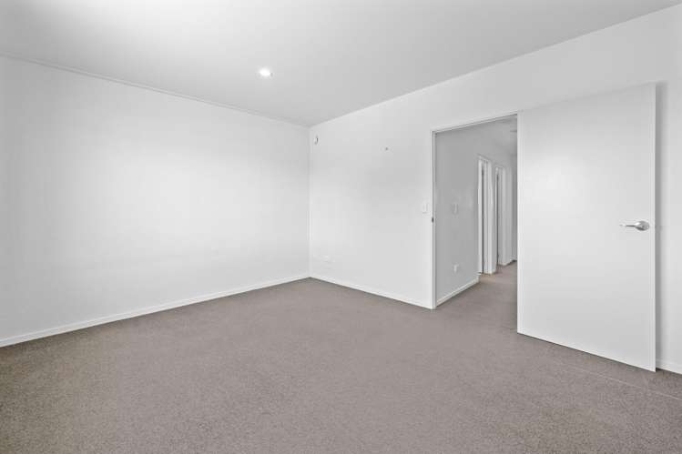 17/1904A Great North Road Avondale_4