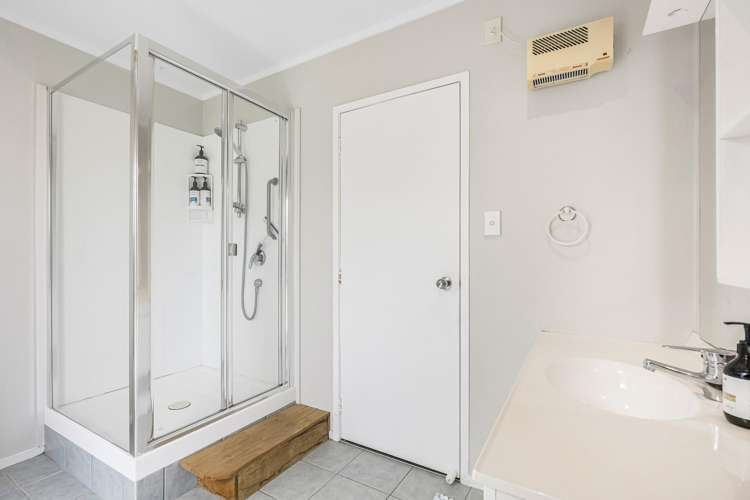 14A Kowhai Road Campbells Bay_19