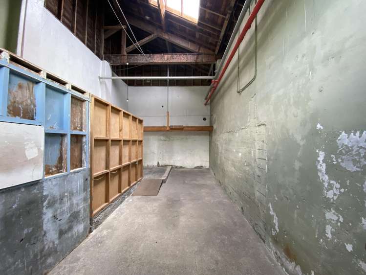 21 River Road Ngatea_16