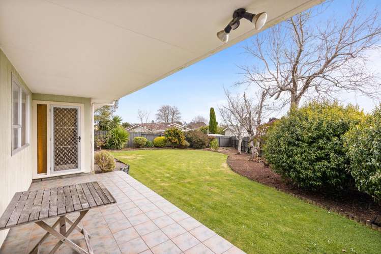 10 Leon Place Waitara_24