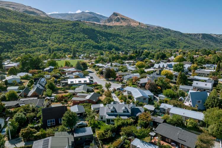 9A Argyle Place Arrowtown_12