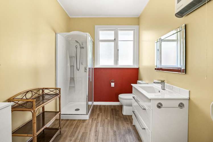 42 District Road Roseneath_18