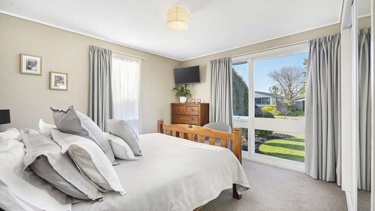 3 Harling Avenue Hillmorton_7