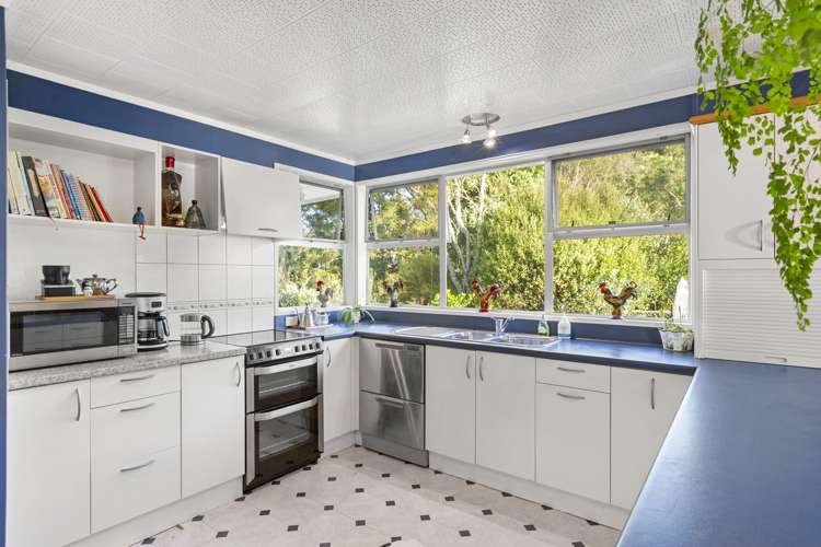 1213 Te Waitere Road Taharoa_25