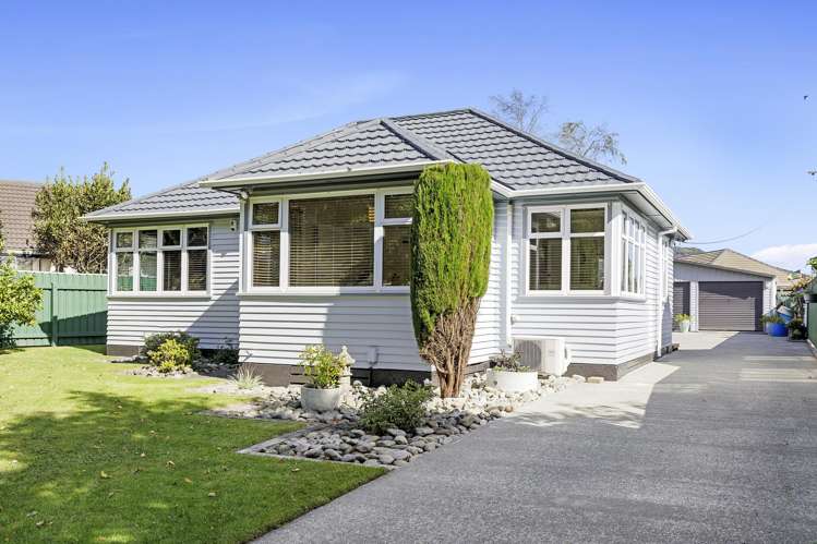 49 Chapman Crescent Naenae_4