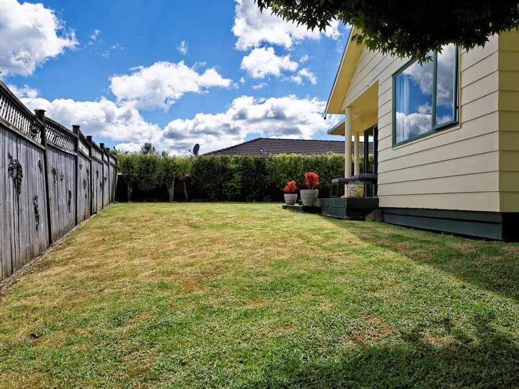 9a Chilcott Road Henderson_13