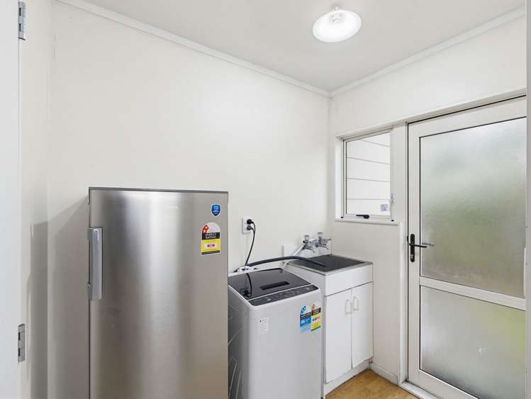 2/19 Velvet Crescent_5