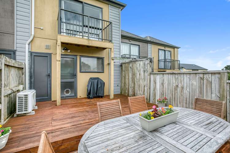 24/94 Glengarry Road Glen Eden_22