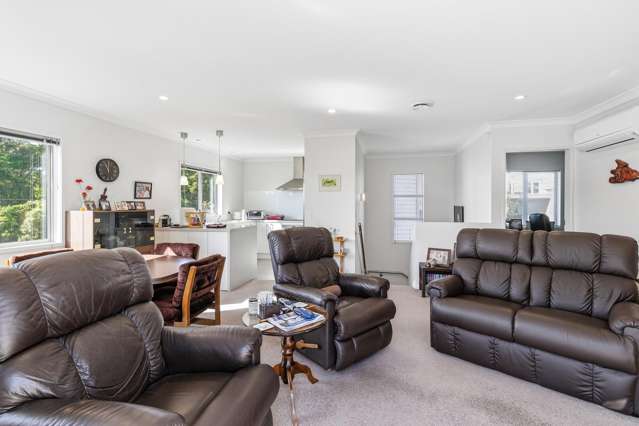 5B Stephen Street Johnsonville_1