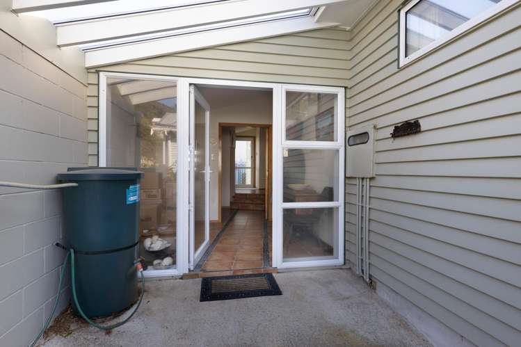 16 Bristol Street Island Bay_17