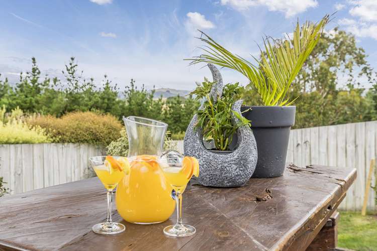 152 Endeavour Drive Whitby_21