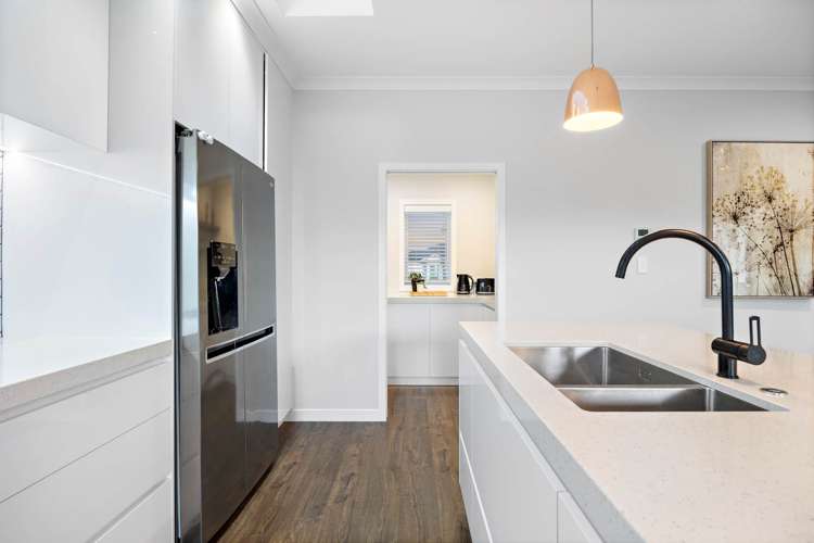 2 Fred White Drive Kumeu_14