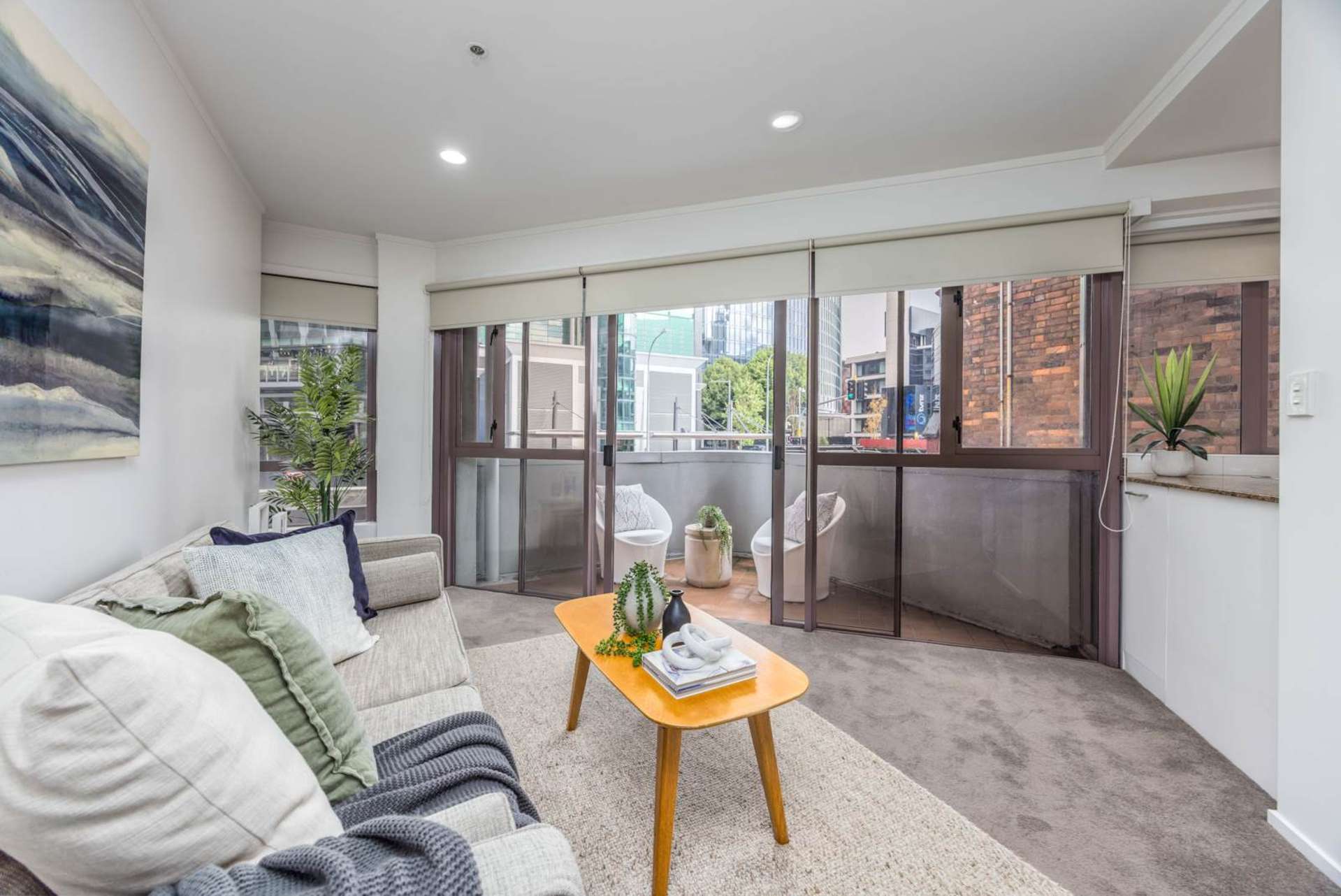 2C/89 Victoria Street West City Centre_0