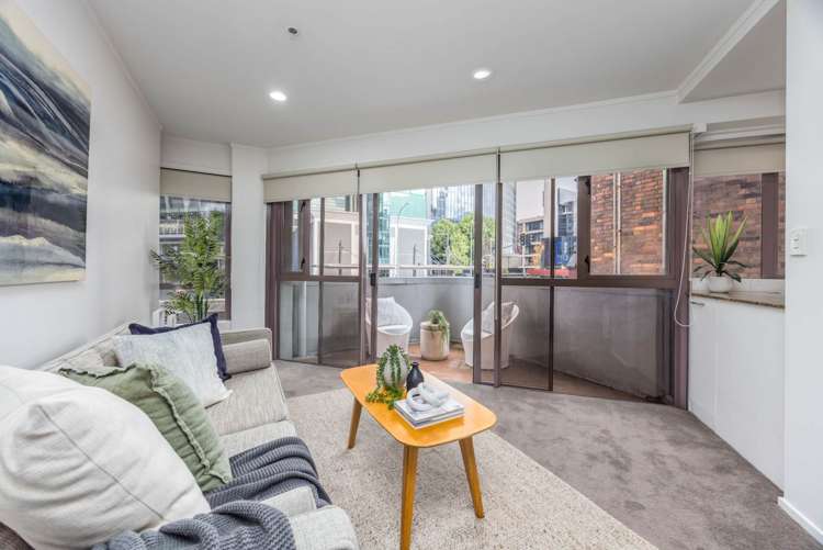 2C/89 Victoria Street West_0
