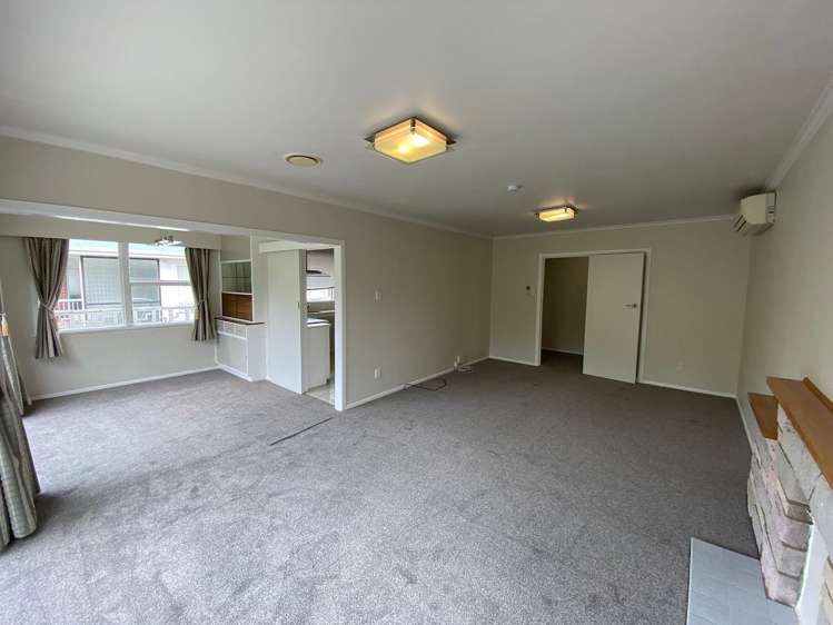 8 Carlson Crescent Silverdale_9