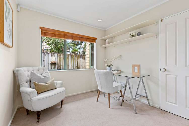 8 Bard Place Golflands_12