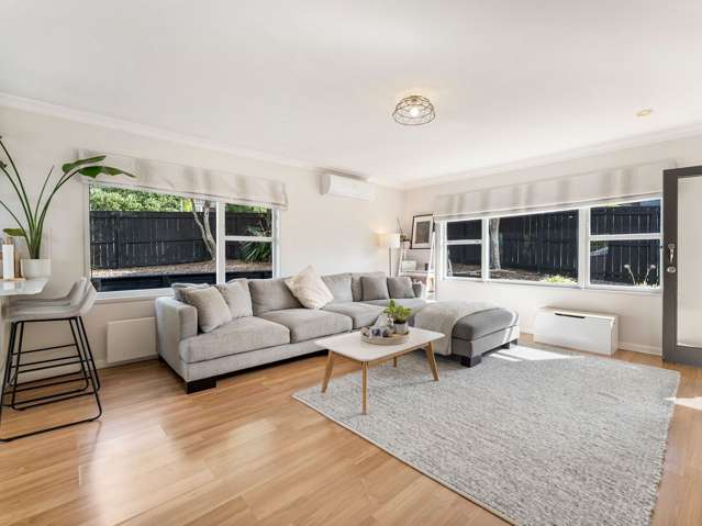 1/1 Broadview Place Howick_2
