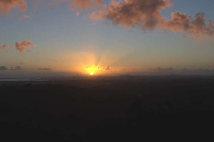 318 Forest Hill Road Waiatarua_24