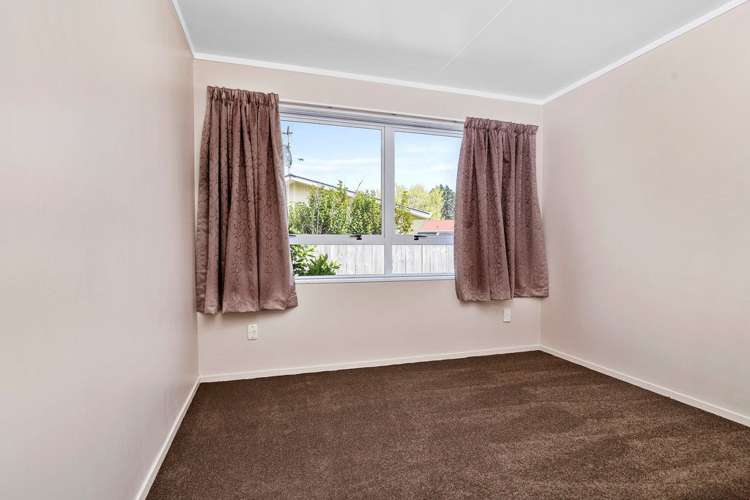 35 Alison Street Mangakakahi_9