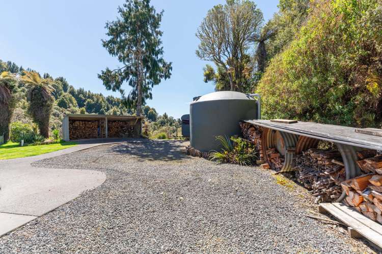 3520 State Highway 4 Raurimu_29